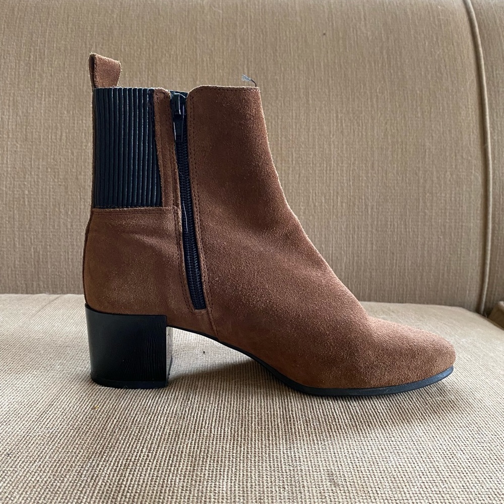 Suede Ankles Boots